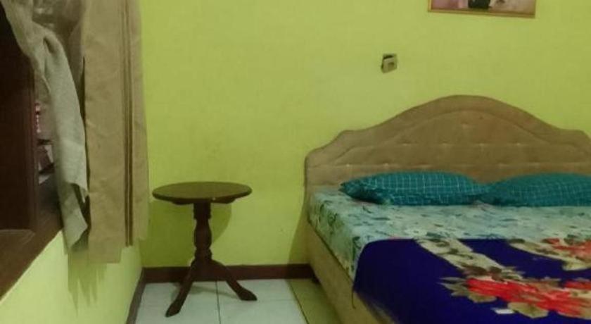 Oyo 93146 Lamin Indah Hotel Puncak Exterior photo